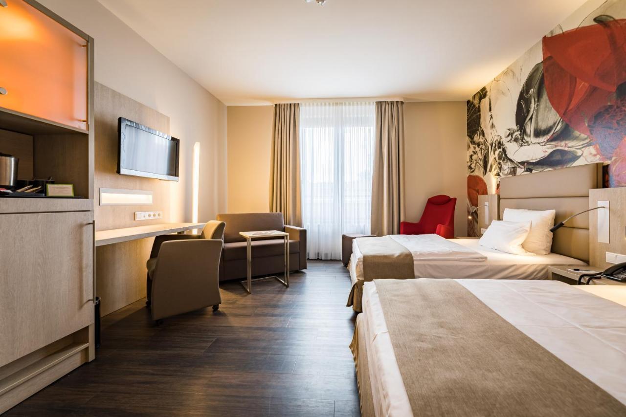 First Inn Hotel Zwickau Exterior photo